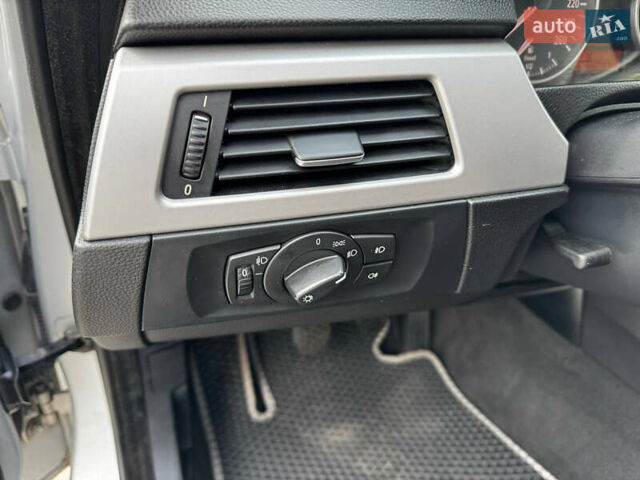 Серый БМВ 3 Серия, объемом двигателя 2 л и пробегом 303 тыс. км за 6700 $, фото 7 на Automoto.ua