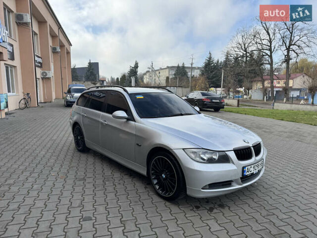 Серый БМВ 3 Серия, объемом двигателя 2 л и пробегом 266 тыс. км за 7100 $, фото 4 на Automoto.ua