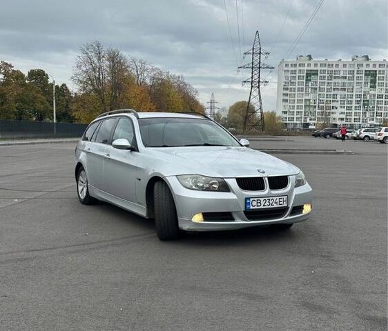 Серый БМВ 3 Серия, объемом двигателя 2 л и пробегом 288 тыс. км за 6450 $, фото 2 на Automoto.ua