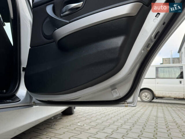 Серый БМВ 3 Серия, объемом двигателя 2 л и пробегом 266 тыс. км за 7100 $, фото 11 на Automoto.ua