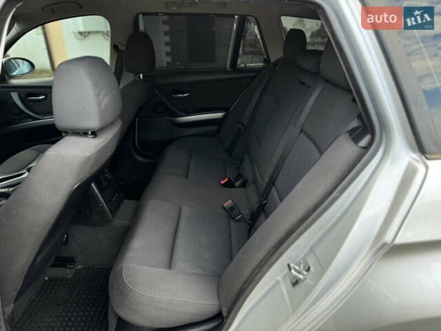 Серый БМВ 3 Серия, объемом двигателя 2 л и пробегом 266 тыс. км за 7100 $, фото 45 на Automoto.ua