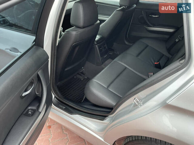 Серый БМВ 3 Серия, объемом двигателя 2 л и пробегом 298 тыс. км за 5700 $, фото 13 на Automoto.ua