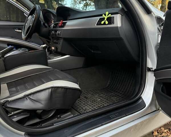 БМВ 3 Серия 2006 в Конотопе на Automoto.ua Серый БМВ 3 Серия, объемом двигателя 2 л и пробегом 245 тыс. км за 7600 $, фото 12 на Automoto.ua