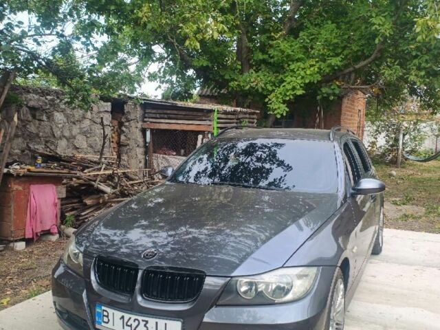 Серый БМВ 3 Серия, объемом двигателя 2 л и пробегом 268 тыс. км за 7900 $, фото 3 на Automoto.ua