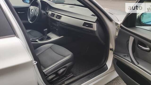 Сірий БМВ 3 Серія, об'ємом двигуна 2 л та пробігом 224 тис. км за 6300 $, фото 10 на Automoto.ua