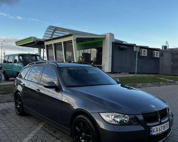 Серый БМВ 3 Серия, объемом двигателя 2 л и пробегом 238 тыс. км за 7000 $, фото 3 на Automoto.ua