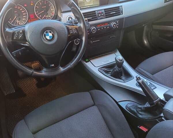 БМВ 3 Серия 2006 в Бучаче на Automoto.ua Серый БМВ 3 Серия, объемом двигателя 2 л и пробегом 341 тыс. км за 5999 $, фото 12 на Automoto.ua