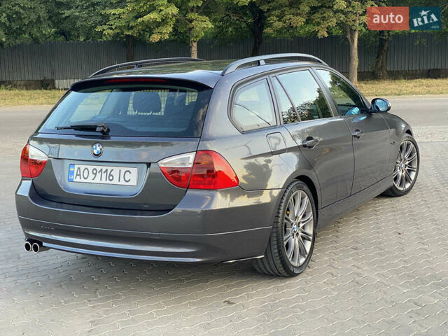 Серый БМВ 3 Серия, объемом двигателя 2 л и пробегом 326 тыс. км за 8999 $, фото 3 на Automoto.ua