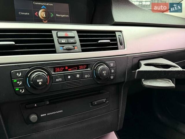 Сірий БМВ 3 Серія, об'ємом двигуна 2 л та пробігом 326 тис. км за 6990 $, фото 22 на Automoto.ua