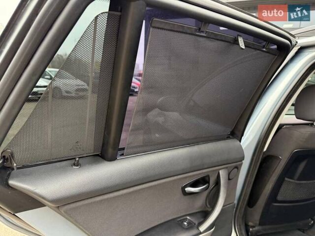 Сірий БМВ 3 Серія, об'ємом двигуна 2 л та пробігом 326 тис. км за 6990 $, фото 15 на Automoto.ua