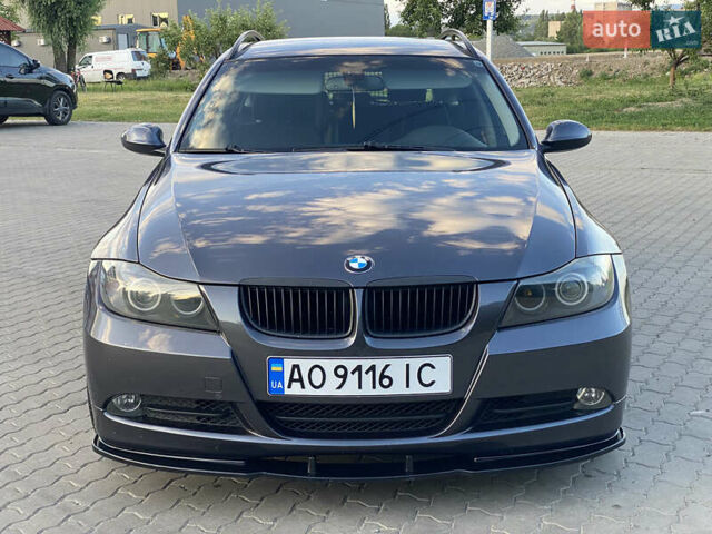Серый БМВ 3 Серия, объемом двигателя 2 л и пробегом 326 тыс. км за 8999 $, фото 4 на Automoto.ua