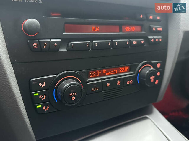 Серый БМВ 3 Серия, объемом двигателя 2 л и пробегом 250 тыс. км за 5950 $, фото 9 на Automoto.ua