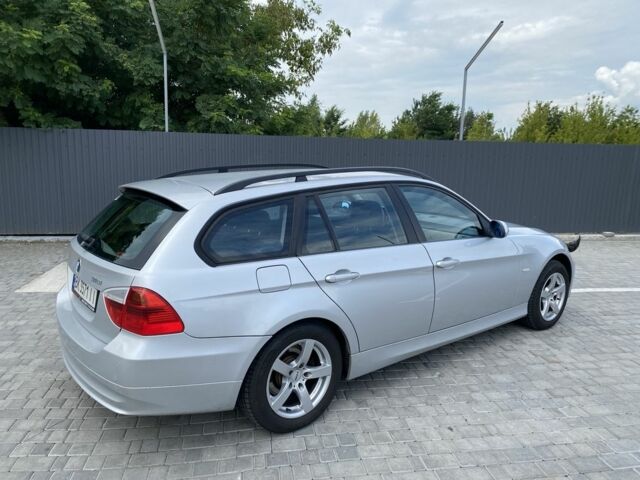 Серый БМВ 3 Серия, объемом двигателя 2 л и пробегом 208 тыс. км за 5500 $, фото 1 на Automoto.ua