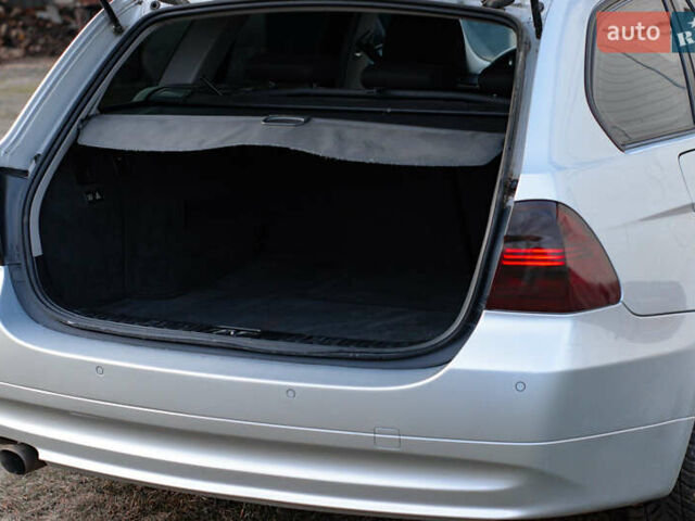 Сірий БМВ 3 Серія, об'ємом двигуна 2 л та пробігом 280 тис. км за 6250 $, фото 13 на Automoto.ua