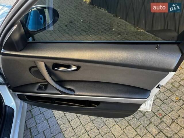 Серый БМВ 3 Серия, объемом двигателя 2 л и пробегом 415 тыс. км за 7200 $, фото 26 на Automoto.ua
