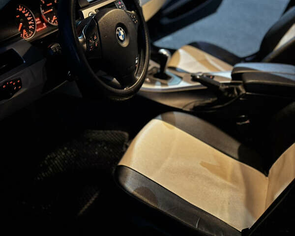 Серый БМВ 3 Серия, объемом двигателя 2 л и пробегом 366 тыс. км за 7455 $, фото 10 на Automoto.ua