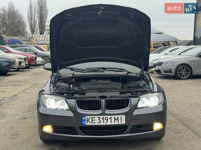 Сірий БМВ 3 Серія, об'ємом двигуна 2 л та пробігом 289 тис. км за 6450 $, фото 56 на Automoto.ua