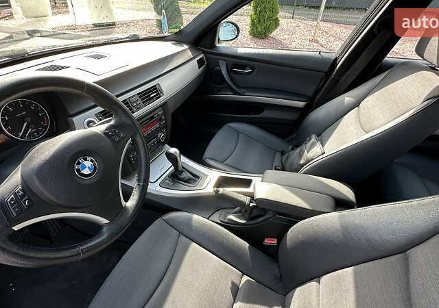 Сірий БМВ 3 Серія, об'ємом двигуна 2 л та пробігом 233 тис. км за 8500 $, фото 37 на Automoto.ua