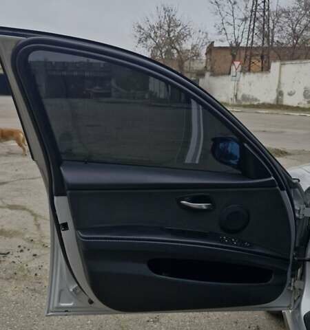 Сірий БМВ 3 Серія, об'ємом двигуна 2 л та пробігом 350 тис. км за 7700 $, фото 13 на Automoto.ua