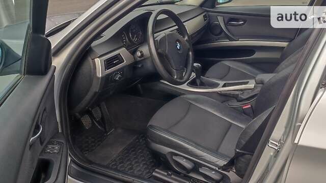 Сірий БМВ 3 Серія, об'ємом двигуна 2 л та пробігом 224 тис. км за 6300 $, фото 8 на Automoto.ua