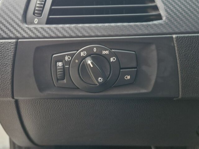 Сірий БМВ 3 Серія, об'ємом двигуна 2 л та пробігом 350 тис. км за 7700 $, фото 6 на Automoto.ua