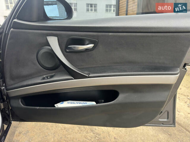 Сірий БМВ 3 Серія, об'ємом двигуна 2 л та пробігом 289 тис. км за 6450 $, фото 50 на Automoto.ua