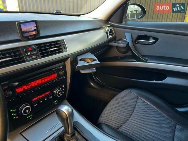 Серый БМВ 3 Серия, объемом двигателя 2 л и пробегом 415 тыс. км за 7200 $, фото 29 на Automoto.ua