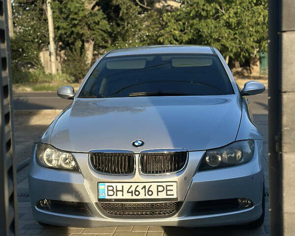Серый БМВ 3 Серия, объемом двигателя 2 л и пробегом 290 тыс. км за 7350 $, фото 1 на Automoto.ua