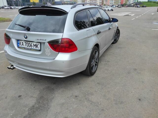 Серый БМВ 3 Серия, объемом двигателя 2 л и пробегом 38 тыс. км за 7300 $, фото 2 на Automoto.ua