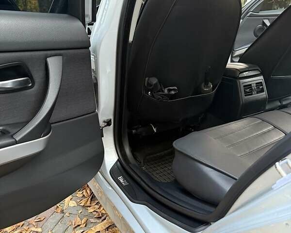 БМВ 3 Серия 2006 в Конотопе на Automoto.ua Серый БМВ 3 Серия, объемом двигателя 2 л и пробегом 245 тыс. км за 7600 $, фото 14 на Automoto.ua