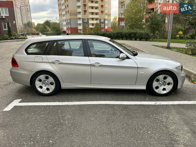 Сірий БМВ 3 Серія, об'ємом двигуна 2.99 л та пробігом 263 тис. км за 11000 $, фото 8 на Automoto.ua