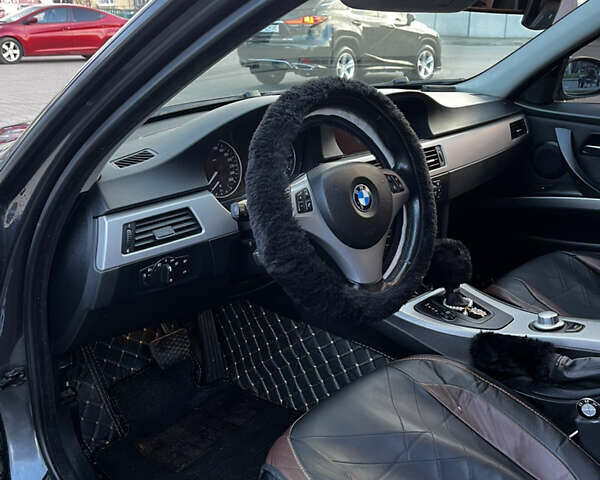 Серый БМВ 3 Серия, объемом двигателя 2 л и пробегом 238 тыс. км за 7000 $, фото 5 на Automoto.ua