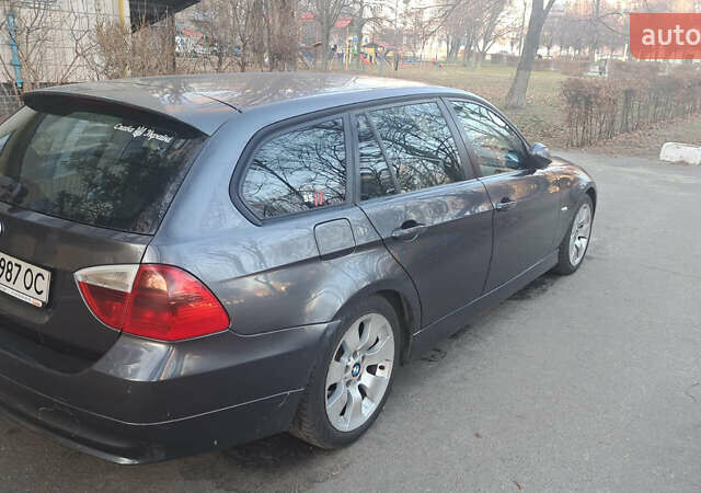 Серый БМВ 3 Серия, объемом двигателя 2 л и пробегом 511 тыс. км за 5900 $, фото 13 на Automoto.ua