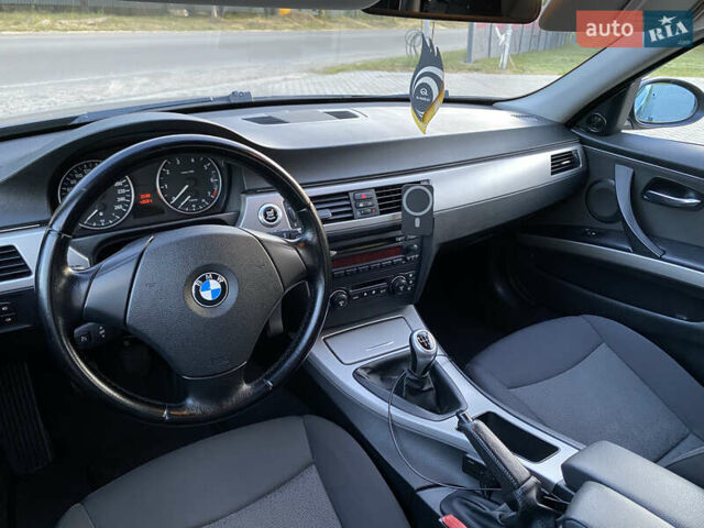 Серый БМВ 3 Серия, объемом двигателя 2 л и пробегом 326 тыс. км за 8999 $, фото 16 на Automoto.ua