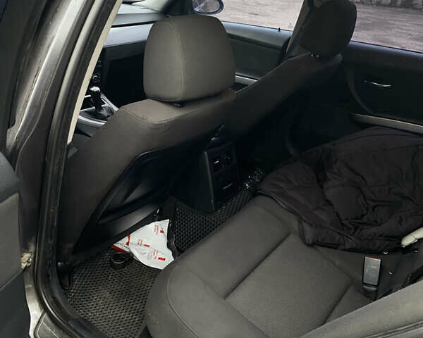 Сірий БМВ 3 Серія, об'ємом двигуна 2 л та пробігом 275 тис. км за 6200 $, фото 9 на Automoto.ua