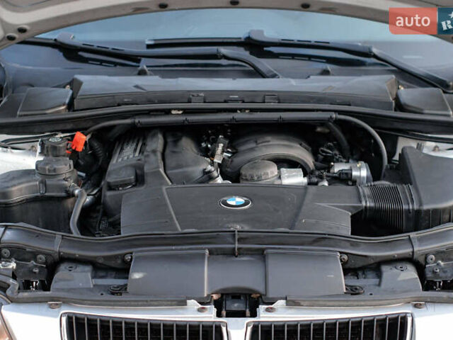 Сірий БМВ 3 Серія, об'ємом двигуна 2 л та пробігом 280 тис. км за 6250 $, фото 8 на Automoto.ua