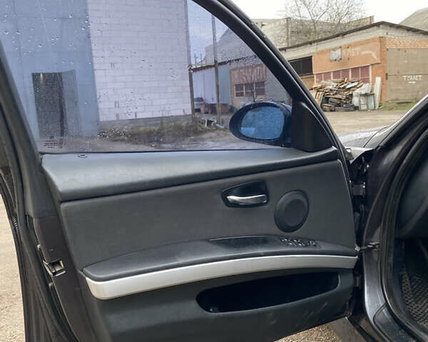 Сірий БМВ 3 Серія, об'ємом двигуна 2 л та пробігом 275 тис. км за 6200 $, фото 11 на Automoto.ua