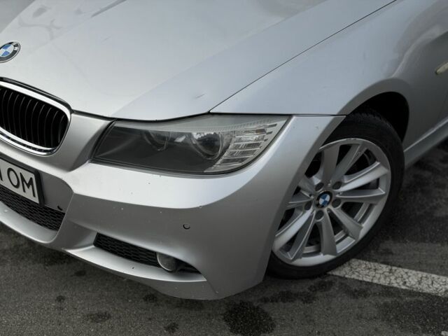 Сірий БМВ 3 Серія, об'ємом двигуна 2 л та пробігом 300 тис. км за 6150 $, фото 9 на Automoto.ua