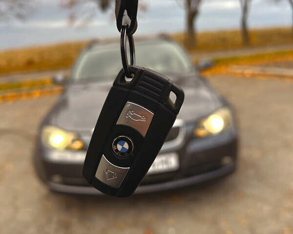 БМВ 3 Серия 2006 в Владимир-Волынский на Automoto.ua Серый БМВ 3 Серия, объемом двигателя 3 л и пробегом 382 тыс. км за 7200 $, фото 5 на Automoto.ua