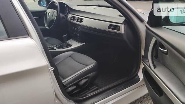 Сірий БМВ 3 Серія, об'ємом двигуна 2 л та пробігом 224 тис. км за 6300 $, фото 9 на Automoto.ua