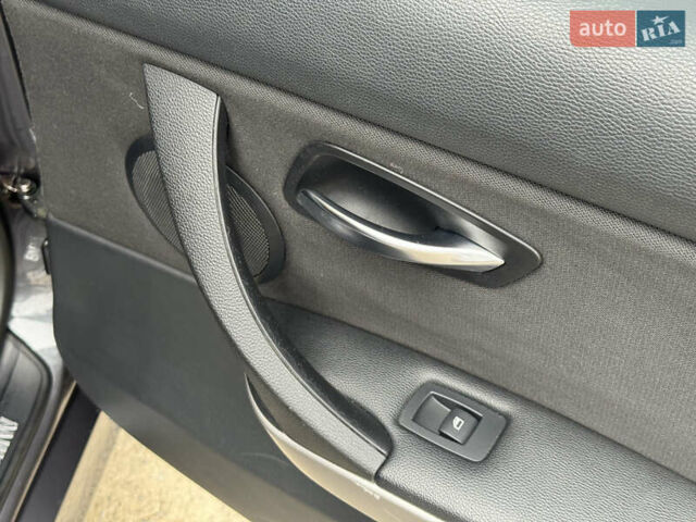 Сірий БМВ 3 Серія, об'ємом двигуна 2 л та пробігом 289 тис. км за 6450 $, фото 47 на Automoto.ua