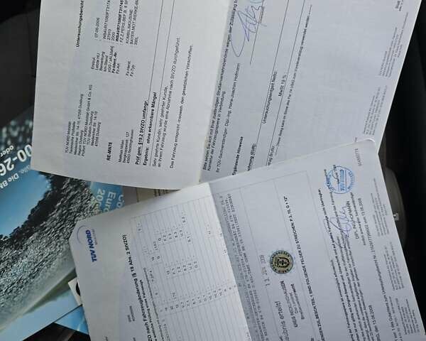 Серый БМВ 3 Серия, объемом двигателя 2 л и пробегом 260 тыс. км за 6400 $, фото 62 на Automoto.ua