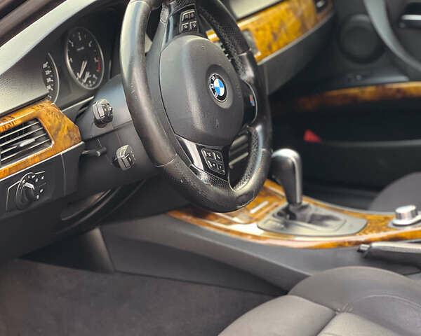 БМВ 3 Серия 2006 в Владимир-Волынский на Automoto.ua Серый БМВ 3 Серия, объемом двигателя 3 л и пробегом 382 тыс. км за 7200 $, фото 12 на Automoto.ua