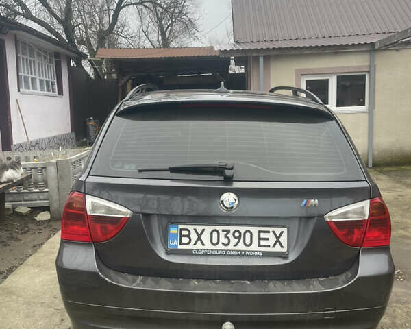 Серый БМВ 3 Серия, объемом двигателя 2 л и пробегом 320 тыс. км за 7999 $, фото 3 на Automoto.ua