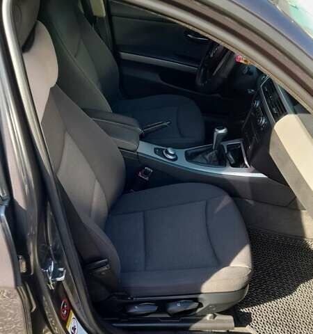 Сірий БМВ 3 Серія, об'ємом двигуна 2 л та пробігом 211 тис. км за 8700 $, фото 21 на Automoto.ua