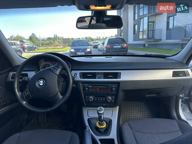 БМВ 3 Серия 2007 в Львове на Automoto.ua Серый БМВ 3 Серия, объемом двигателя 2 л и пробегом 290 тыс. км за 5950 $, фото 16 на Automoto.ua