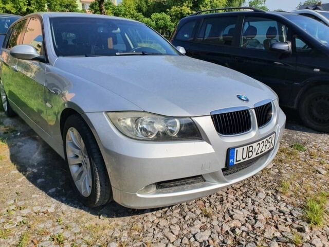 Серый БМВ 3 Серия, объемом двигателя 2 л и пробегом 317 тыс. км за 5000 $, фото 1 на Automoto.ua