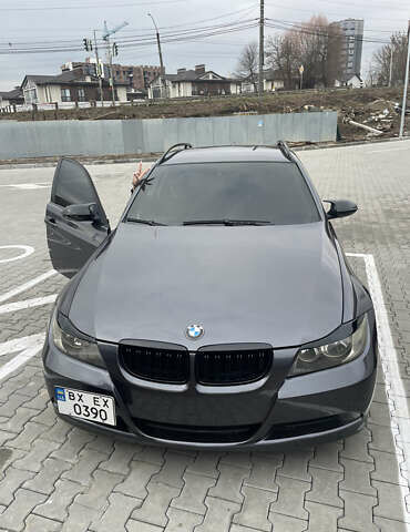 Серый БМВ 3 Серия, объемом двигателя 2 л и пробегом 320 тыс. км за 7999 $, фото 8 на Automoto.ua