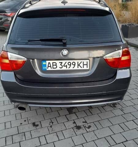Серый БМВ 3 Серия, объемом двигателя 2 л и пробегом 211 тыс. км за 7800 $, фото 7 на Automoto.ua