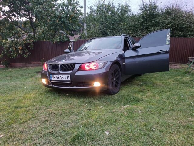 Сірий БМВ 3 Серія, об'ємом двигуна 2 л та пробігом 323 тис. км за 5900 $, фото 1 на Automoto.ua